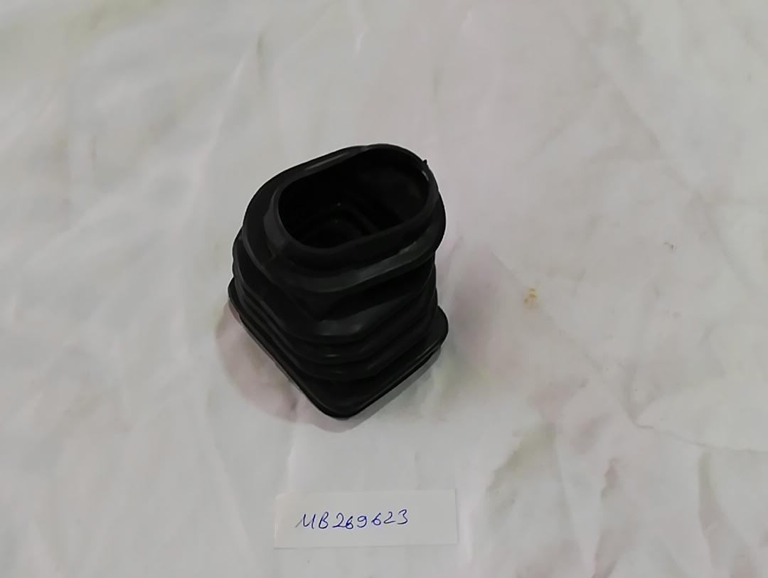 Orjinal Mitsubishi Canter 3/4 Göğüs Hava Köşe MB269623