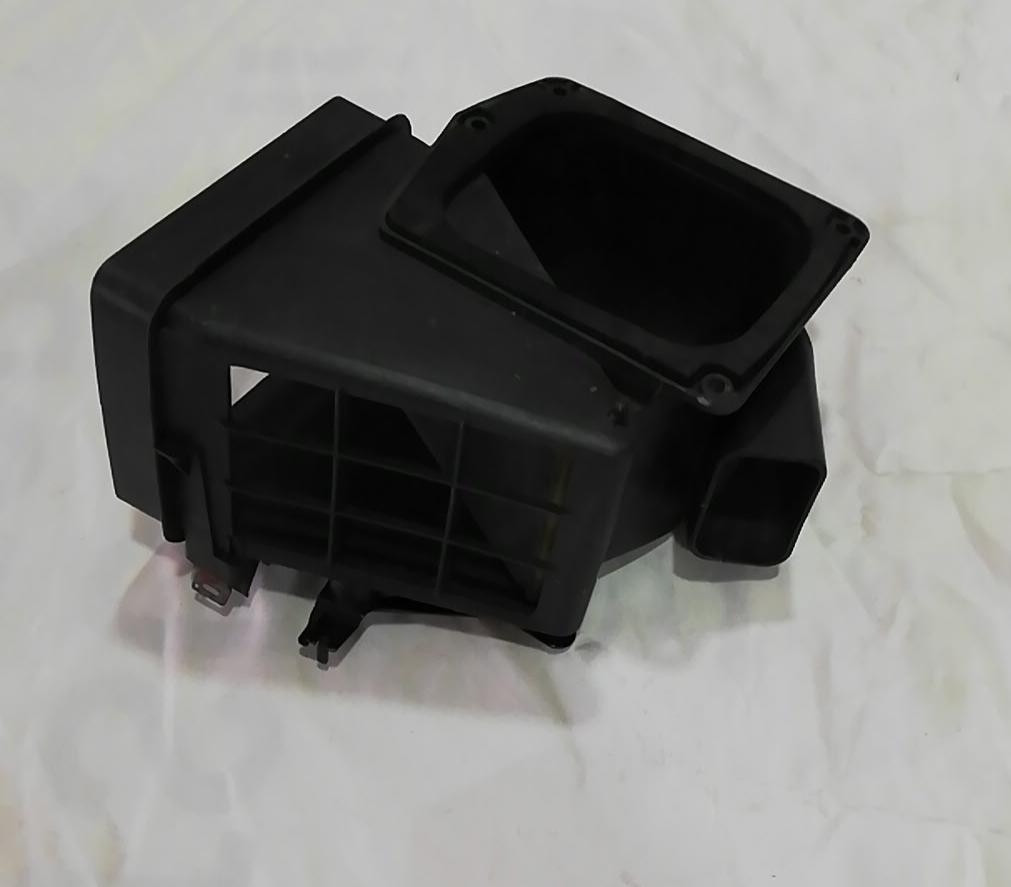 Orjinal Mitsubishi L300 86/94 Kalorifer Hava Çıkış Kutu MB272579 - Görsel 2