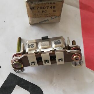 Orjinal Mitsubishi Canter 3/4 Alternatör Diyot Tablası ME700748