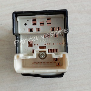 Orjinal Mitsubishi L200 Ayna Kontrol Kumandası MN179218-1